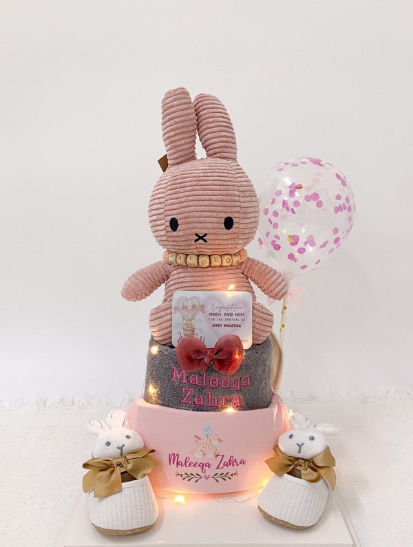 Classic Fluffy Baby Hamper- CF019